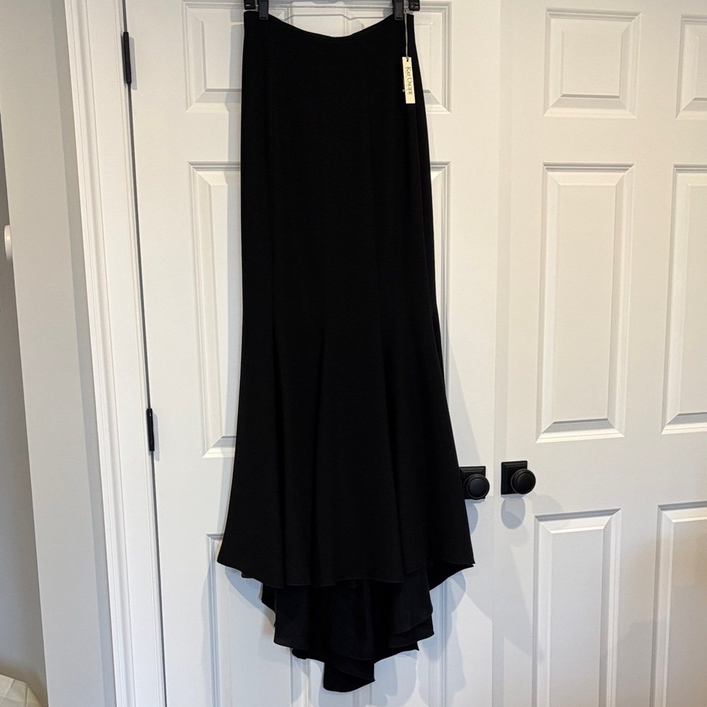 NWT Kay Unger Black Long Skirt with Mini Train
